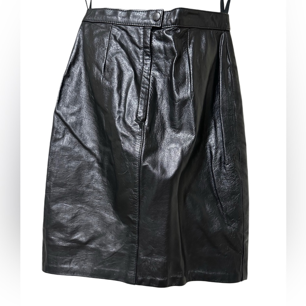 COMINT 80’s LEATHER Sleek Black Pencil Skirt size 5/6 great condition mini skirt